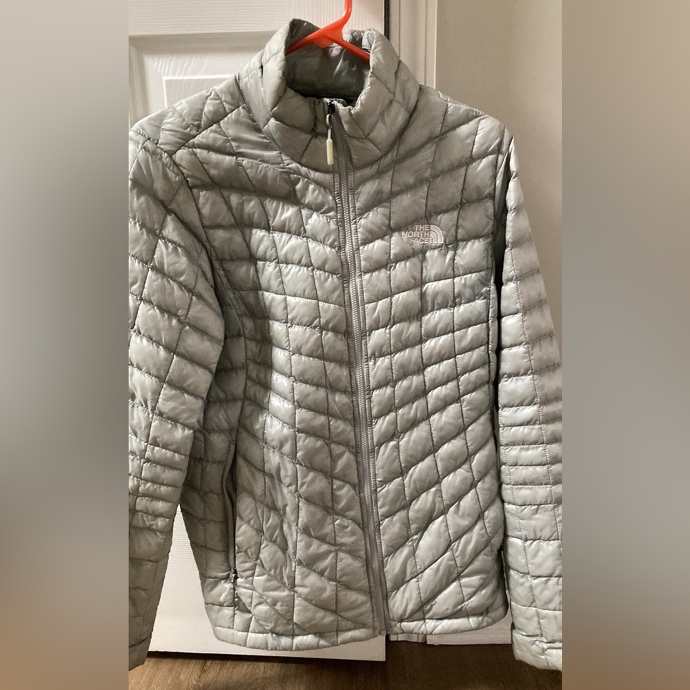 Gray lightweight jacket